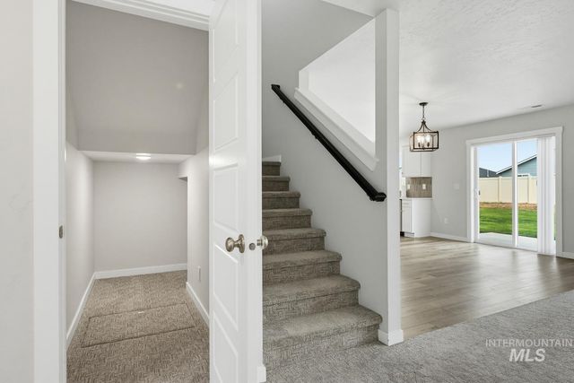 7608 E Limpkin Dr, Nampa, ID 83687