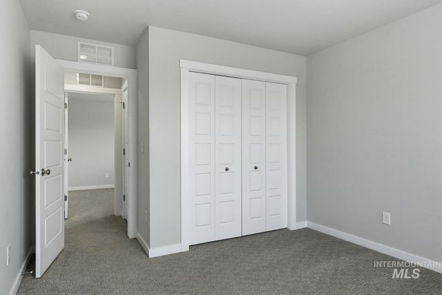 7608 E Limpkin Dr, Nampa, ID 83687