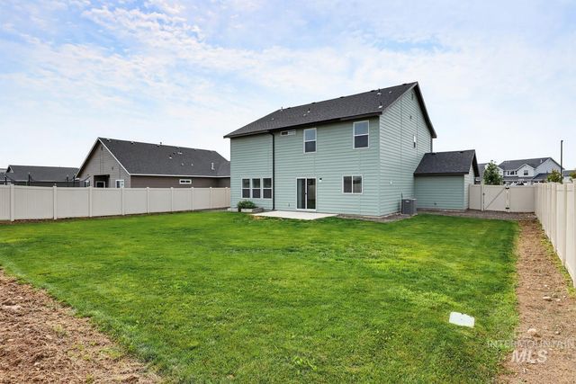 7608 E Limpkin Dr, Nampa, ID 83687