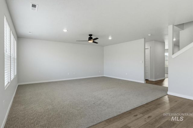 7608 E Limpkin Dr, Nampa, ID 83687