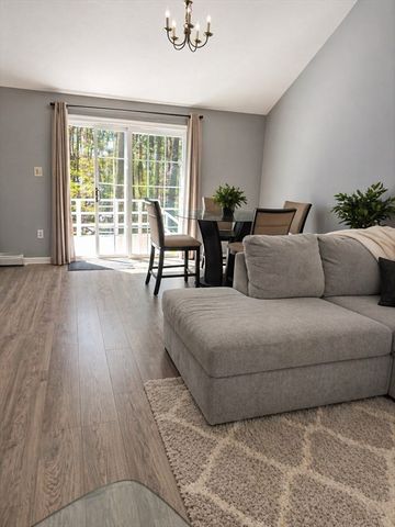 12 Pinecrest Road 12, Uxbridge, MA 01569