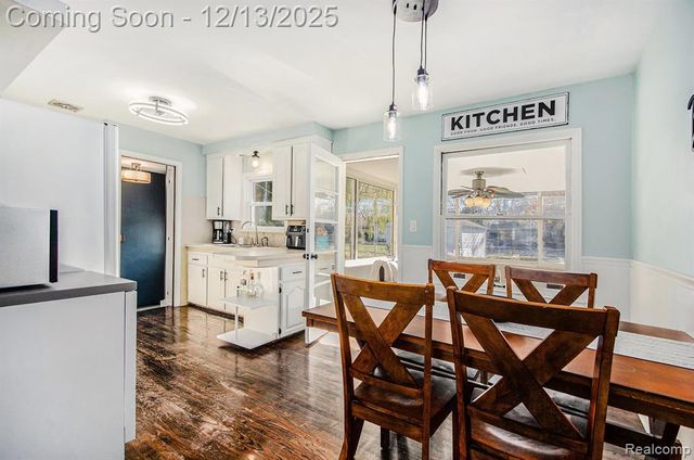 21820 Oconnor Street, Saint Clair Shores, MI 48080