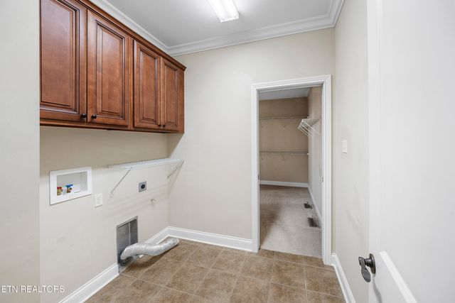 1205 Bishops View Lane, Knoxville, TN 37932