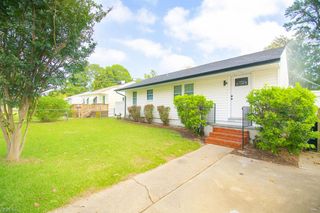 205 Hickory Hill RD, Hampton, VA 23666