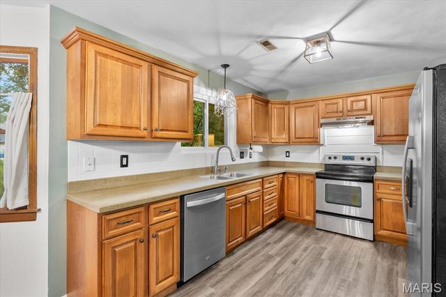 23 Barrett Court, Swansea, IL 62226
