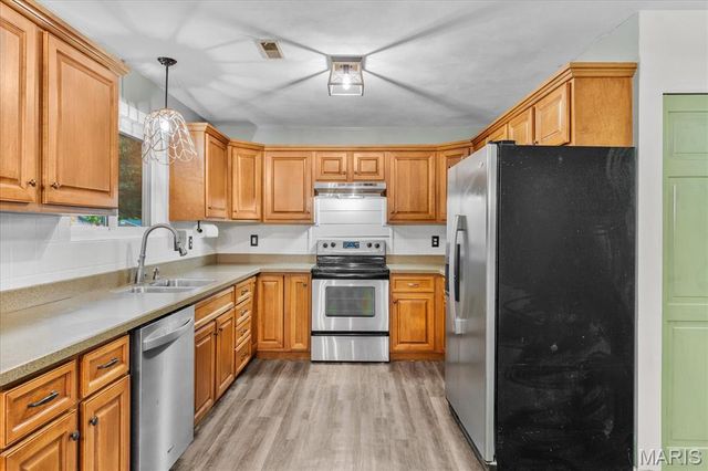 23 Barrett Court, Swansea, IL 62226