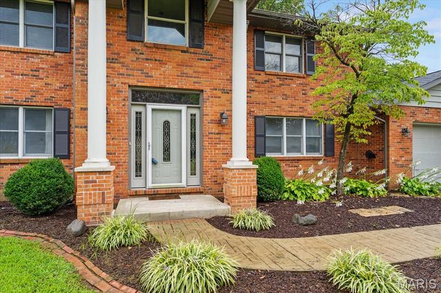 23 Barrett Court, Swansea, IL 62226
