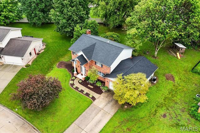 23 Barrett Court, Swansea, IL 62226