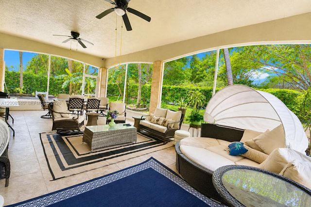 2220 SE 19th Ave, Homestead, FL 33035