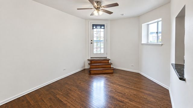 3133 W Augusta Boulevard 1RE, Chicago, IL 60622