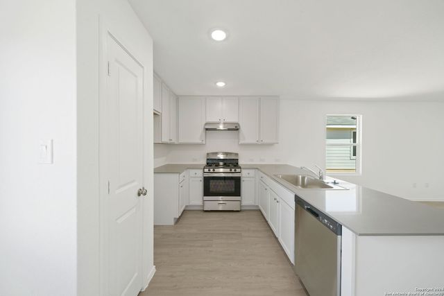 3624 Axis Hill St, New Braunfels, TX 78130