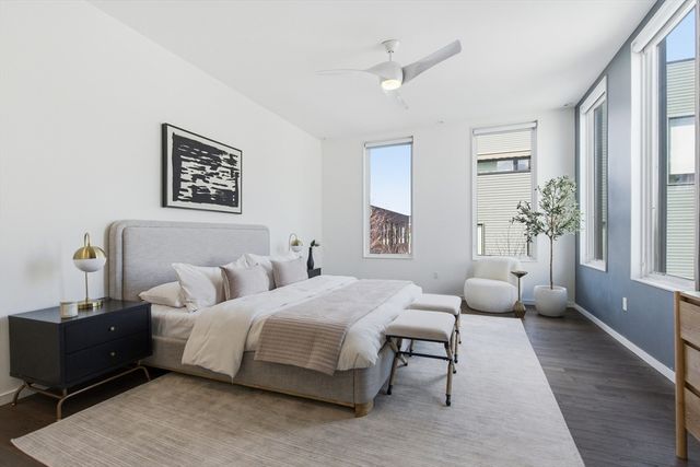 14 I Street 7, Boston, MA 02127