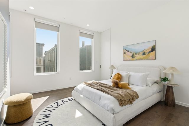 14 I Street 7, Boston, MA 02127