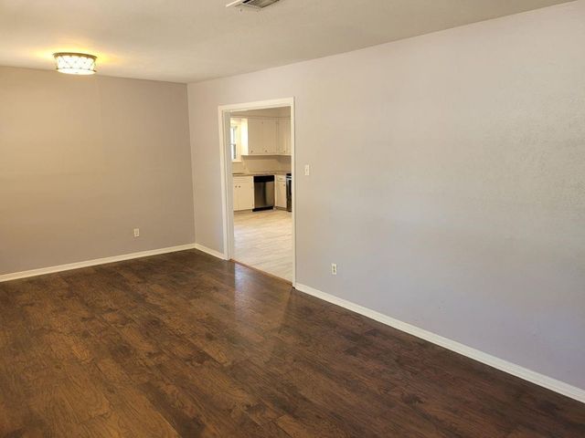 5624 Durham, Fort Worth, TX 76114