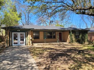5624 Durham, Fort Worth, TX 76114