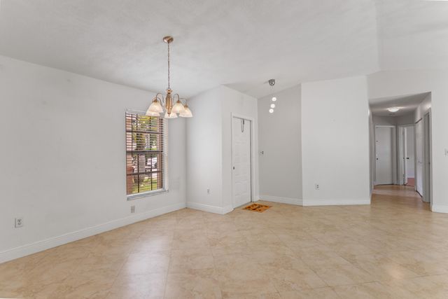 13945 LANGLEY Place, Davie, FL 33325