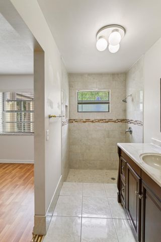 13945 LANGLEY Place, Davie, FL 33325
