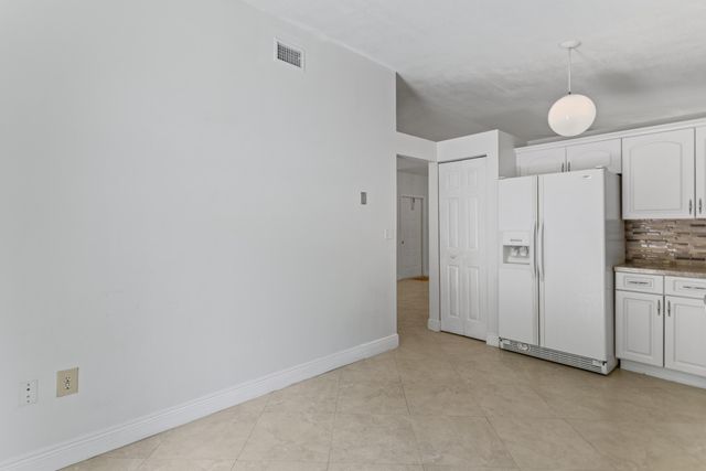 13945 LANGLEY Place, Davie, FL 33325