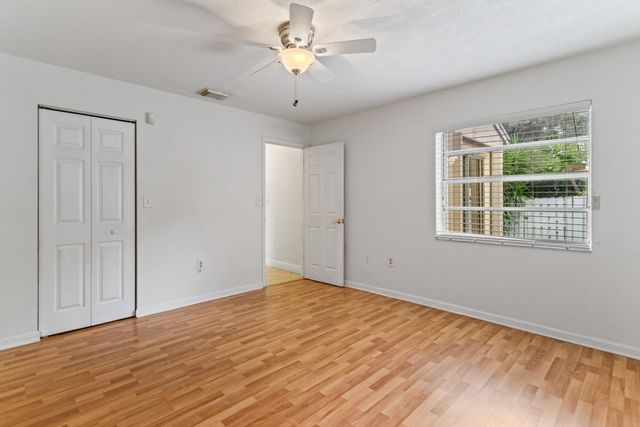 13945 LANGLEY Place, Davie, FL 33325
