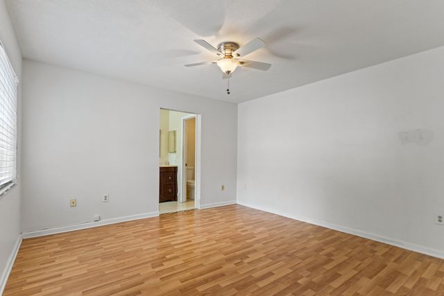 13945 LANGLEY Place, Davie, FL 33325