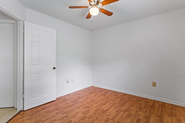 13945 LANGLEY Place, Davie, FL 33325