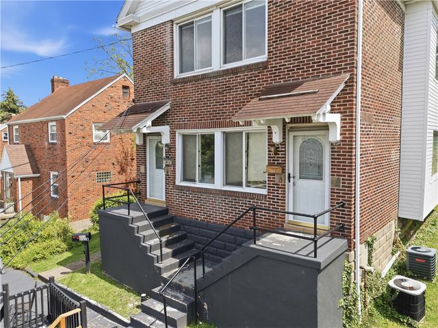 331-333 Bracken Ave, Brentwood, PA 15227