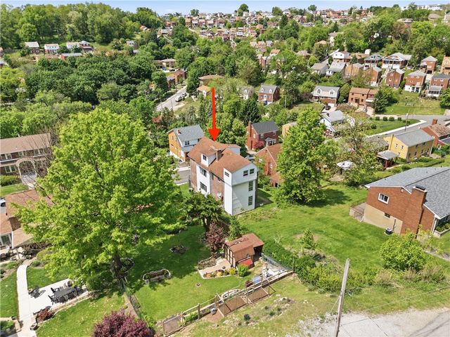 331-333 Bracken Ave, Brentwood, PA 15227