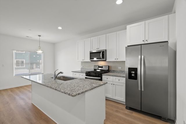 1057 Gillespie Lane 1057, Yorkville, IL 60560