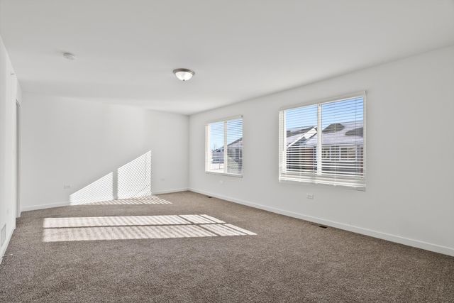 1057 Gillespie Lane 1057, Yorkville, IL 60560