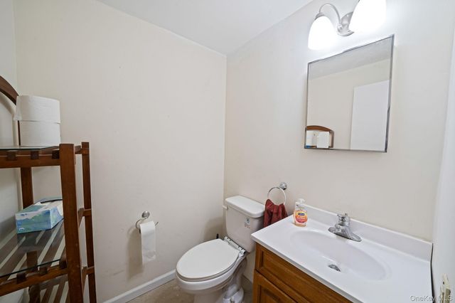 35 Mercury Avenue, East Patchogue, NY 11772