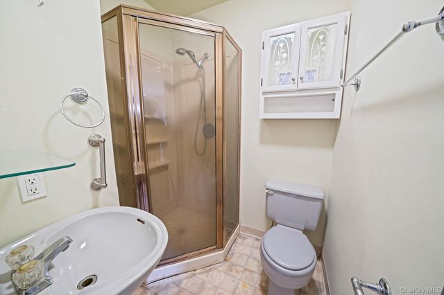 35 Mercury Avenue, East Patchogue, NY 11772