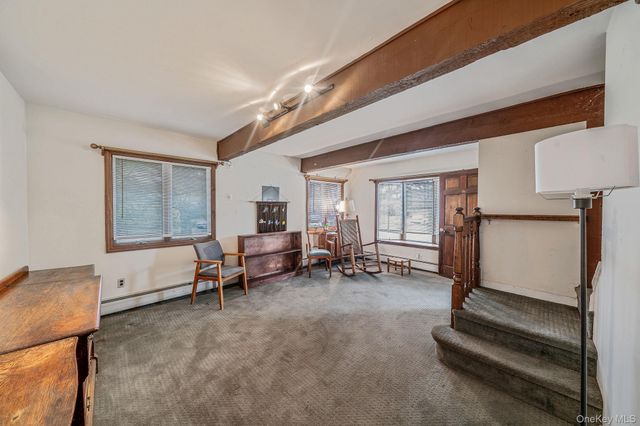 35 Mercury Avenue, East Patchogue, NY 11772