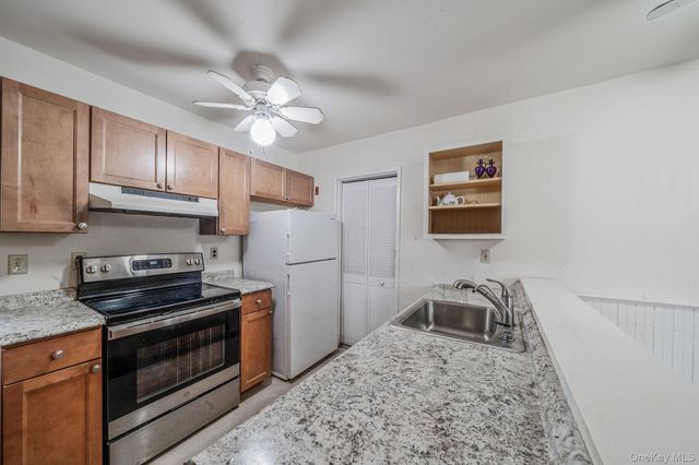 35 Mercury Avenue, East Patchogue, NY 11772