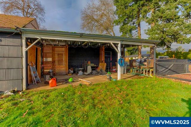 661 SE Hankel St St, Dallas, OR 97338