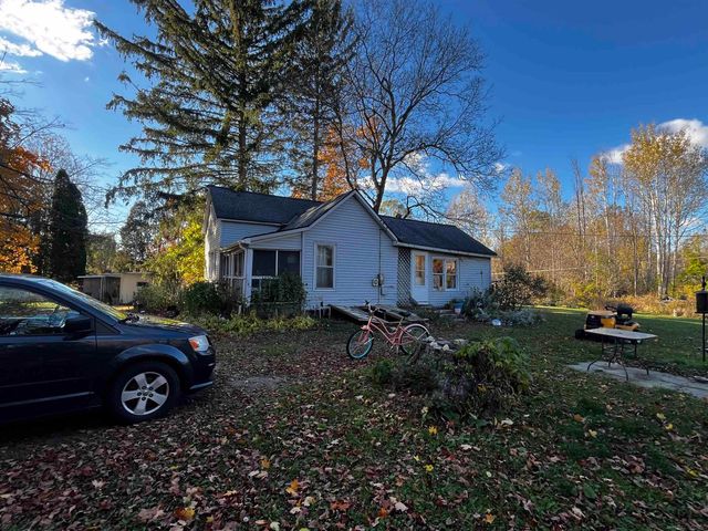 3715 Lum Road, Attica, MI 48412