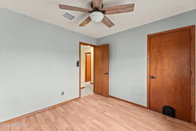 5011 Calle Del Ranchero, Las Cruces, NM 88011