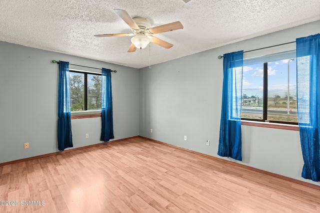 5011 Calle Del Ranchero, Las Cruces, NM 88011