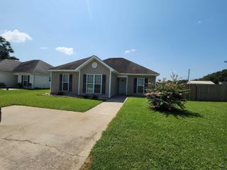 100 Stanton Circle, Warner Robins, GA 31093