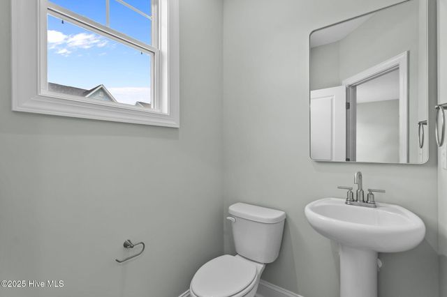 229 Sandy Cove Lane, Sneads Ferry, NC 28460