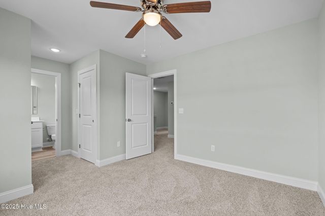 229 Sandy Cove Lane, Sneads Ferry, NC 28460