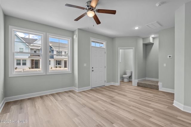 229 Sandy Cove Lane, Sneads Ferry, NC 28460