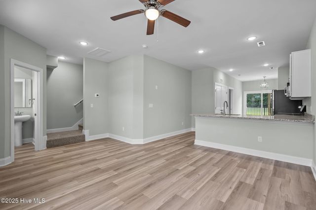 229 Sandy Cove Lane, Sneads Ferry, NC 28460