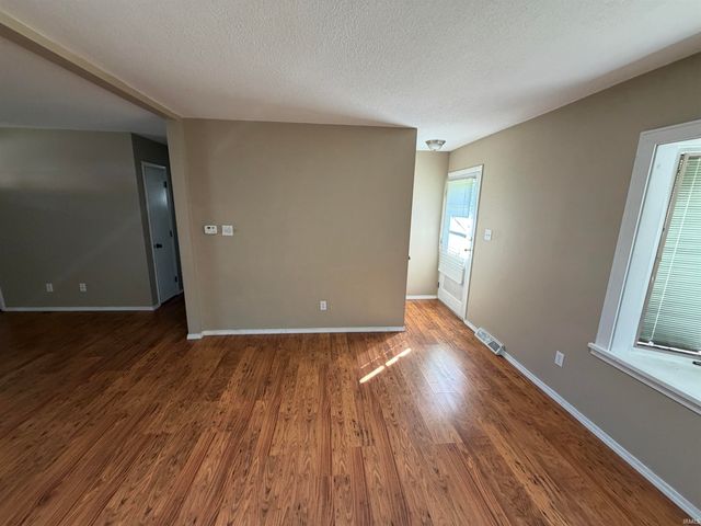 2109 CHOCHTIMAR Trail, Fort Wayne, IN 46808