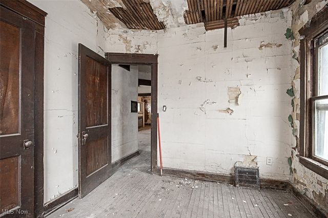 13819 Northfield Avenue, East Cleveland, OH 44112