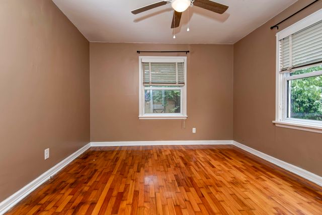 1610 E Cairo Street, Springfield, MO 65802