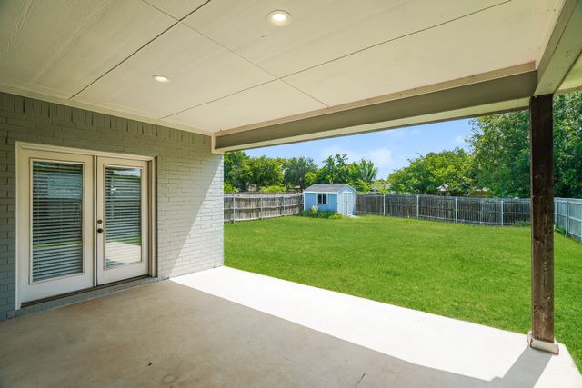 1408 Lexington Street, Weatherford, TX 76086