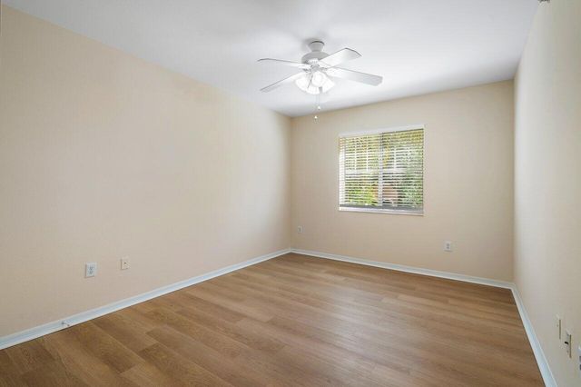 6492 Emerald Dunes Drive 208, West Palm Beach, FL 33411