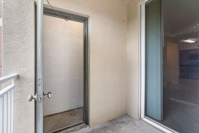 6492 Emerald Dunes Drive 208, West Palm Beach, FL 33411