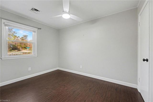 200 Redwood Bend Road, King, NC 27021