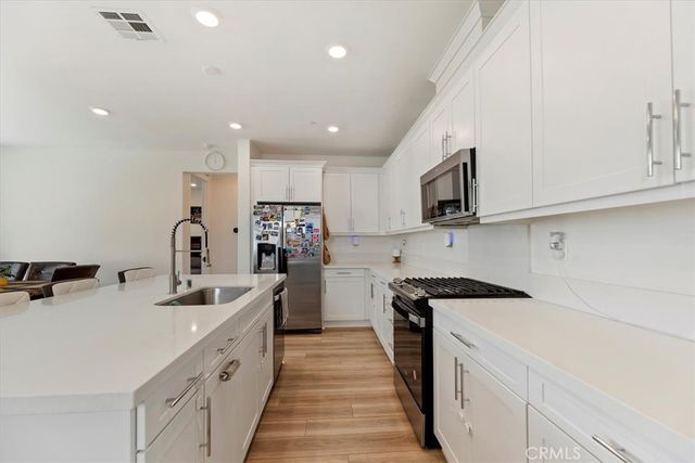 20911 Jennings Way, Newhall, CA 91321